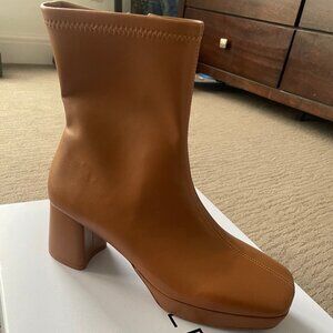 Aerosoles Sussex Boot - Brand New in Box - 8.5M